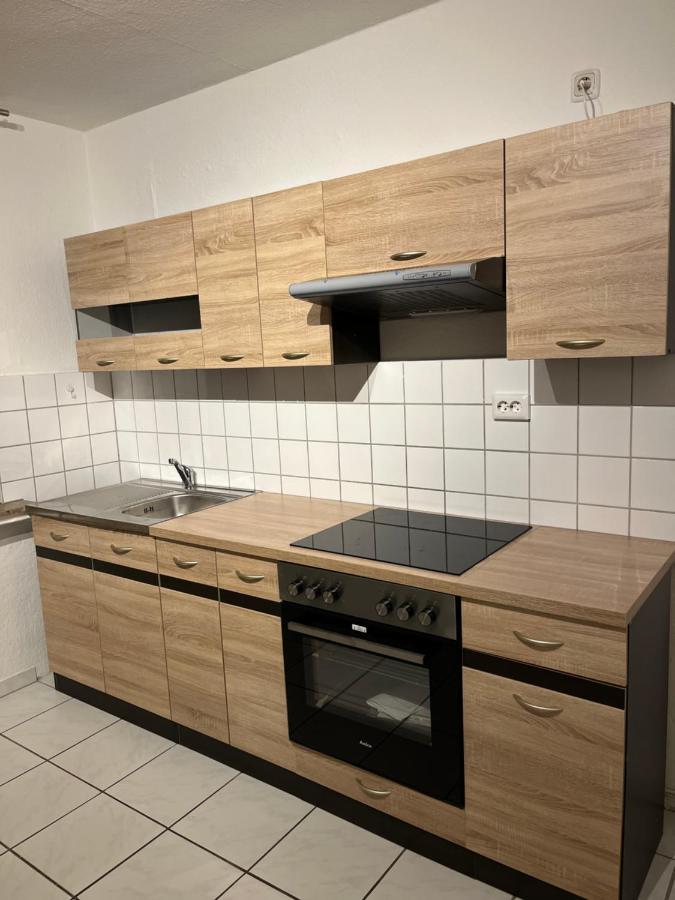 Zimmer Fuer Monteure, Handwerker Oder Reisende 埃森 外观 照片