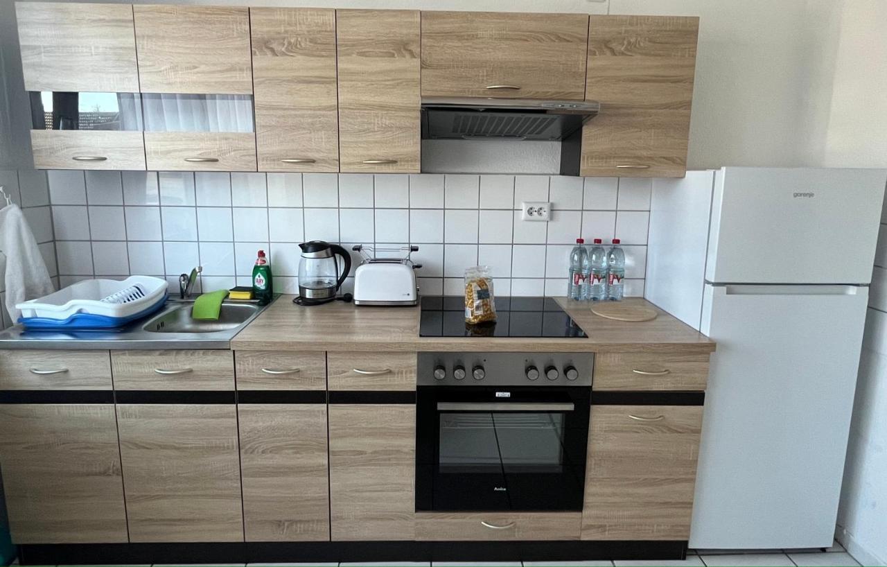 Zimmer Fuer Monteure, Handwerker Oder Reisende 埃森 外观 照片